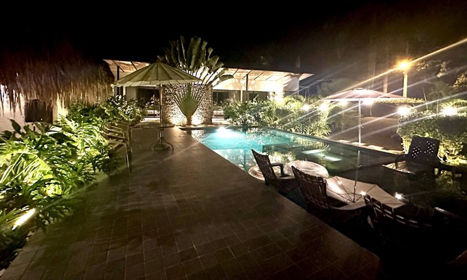 Santa Fe de Antioquia Villa | Modern luxury vacation rental country home fully furnished and