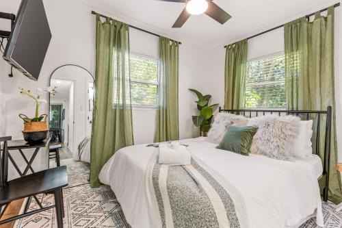 Tallahassee House | Modern Midtown Charm Free Parking Fsu, Downtown