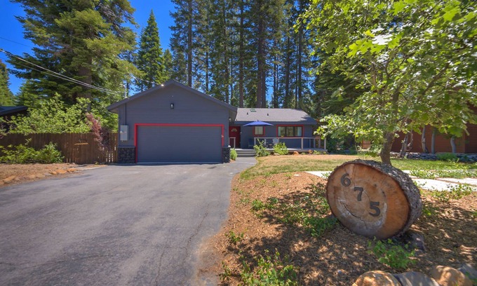 Comstock Acres Cabin | Modern Mountain Cabin - Walk to Tahoe City
