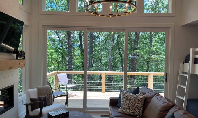 Cleveland Cabin | Modern New Construction near Dahlonega and Helen