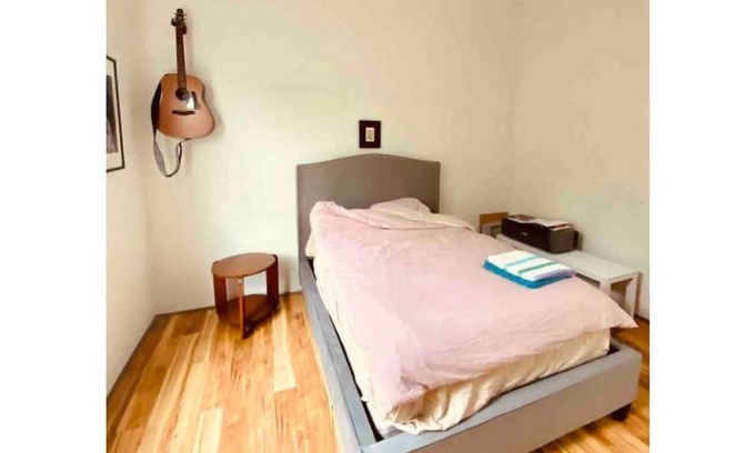 Clawson House | Modern Oasis close to Bay Bridge with Gym