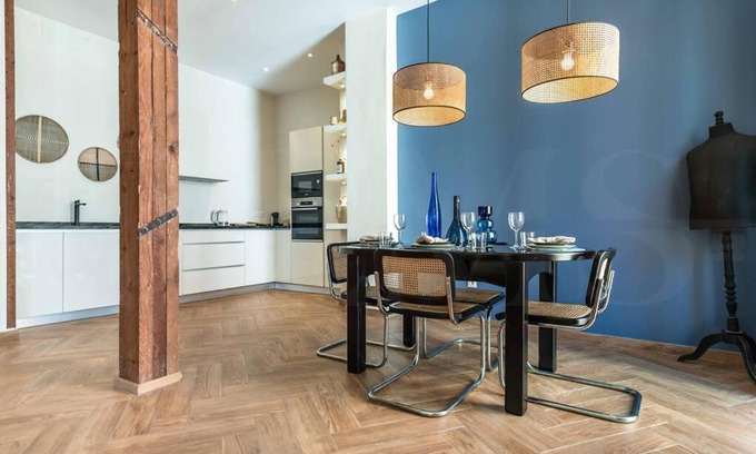 Centro Apartment | Modern & spacious apartment - Historic Center by REMS
