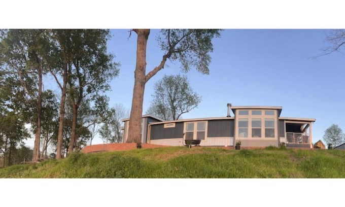 Zwolle House | Modern, stylish lake front house. Sweeping views Dedicated boat parking charging