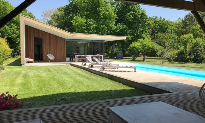 Andernos-les-Bains House | Modern villa 225m2 bassin Arcachon sleeps 14 pool 2 acre garden beach 1km