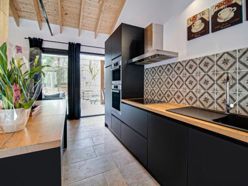 Biron Ski Chalet | Modern Wellness Stay, Érezée, cleaning included
