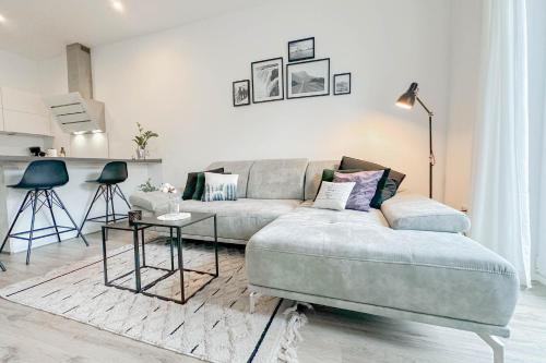Mitte Apartment | Modernes Trierer CityLoft mit großem Balkon