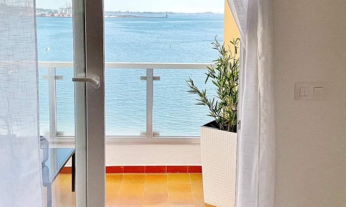 Vilagarcia de Arousa Apartment | Moderno apartamento vistas mar Villagarcia