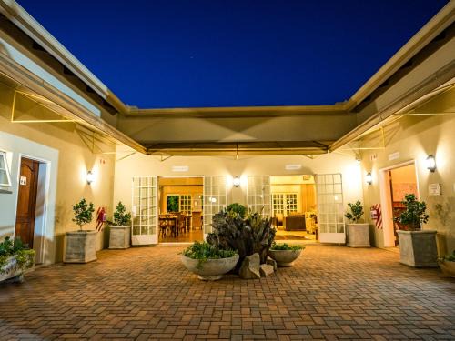 White River Cabin | Monkey Thorn Lodge & Wellness Spa - Adults Only