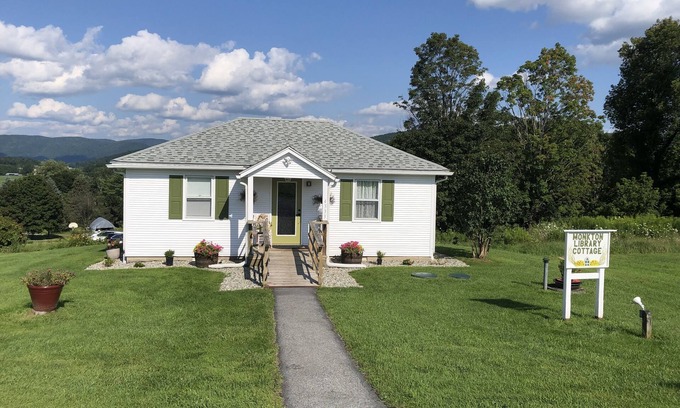 Monkton Cottage | MONKTON LIBRARY COTTAGE