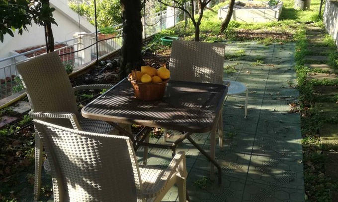 Maratea Apartment | Monolocale Immerso nel Verde con Vista Mare a Maratea