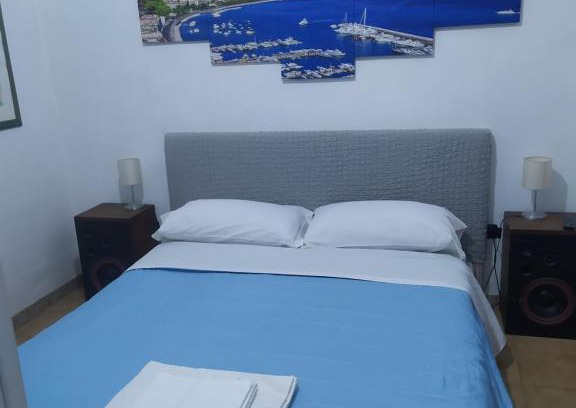 Naples City Centre Bed & Breakfast | Monolocale