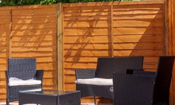 Harehills Apartment | Monroe House Leeds 4 Bed Sleeps 9