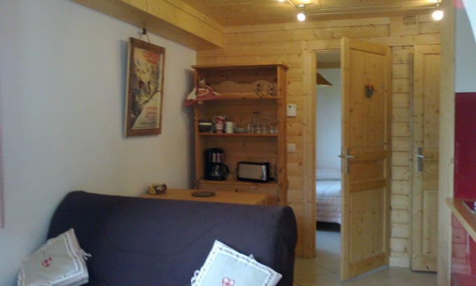 Saint-Gervais-les-Bains Apartment | Mont Blanc: small cozy nest, 3/4 pers, in a chalet in Saint Gervais