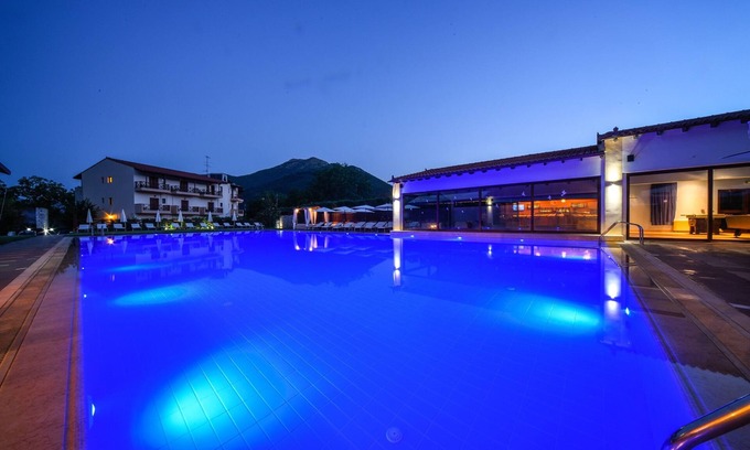 Klitoria Hotel | Mont Helmos Hotel