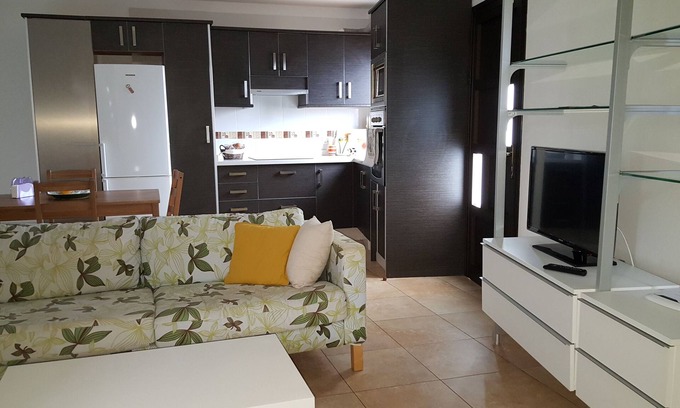 Tamaduste Apartment | MONTEPRIMERO VACATION HOUSING 2
