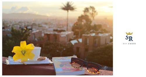 La Candelaria Apartment | MONTFORT Suite Royale Stylish Location with View to Bogotá's historical Church