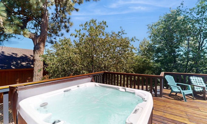 Upper Moonridge House | Moonridge Alameda #570