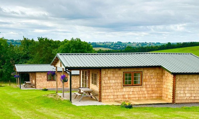 Okehampton Apartment | Moor View Cabin (Oak Tree Lane)