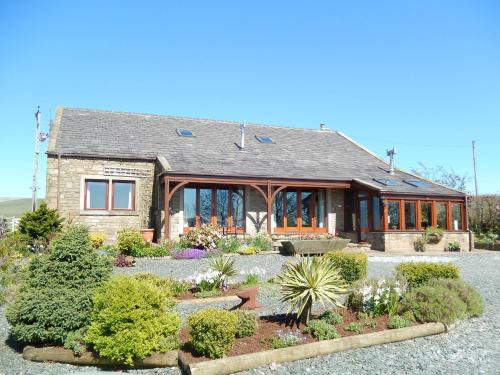 Fourstones Near Bentham Bed & Breakfast | Moor View
