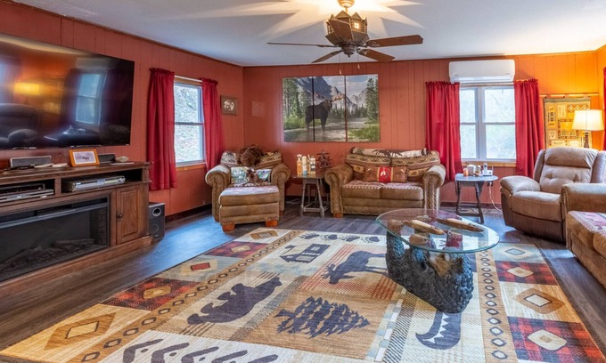 Sylva Cottage | Moose Creek Cottage - Adorable mountain home located along a creek!