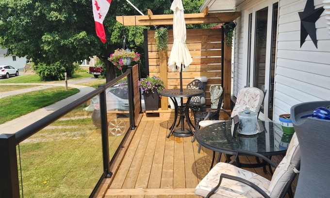 Algoma District House | Morning Glory /Complete house 5 Bedrooms 2 full Baths/Truly a Hidden Gem.