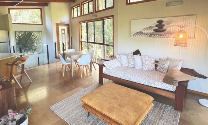 Smiths Creek Ski Chalet | Morning Mist Chalet – Romantic Rainforest Getaway