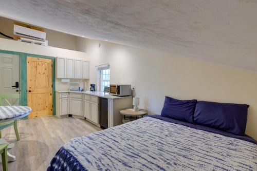 Fellowship Apartment | Morriston Studio 13 Mi to World Equestrian Center