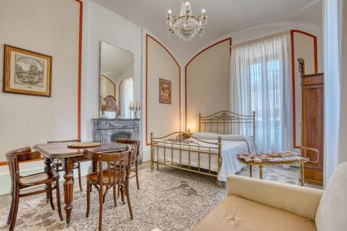 Angri Apartment | Mosaic House Artistic Retreat near Naples & Pompei