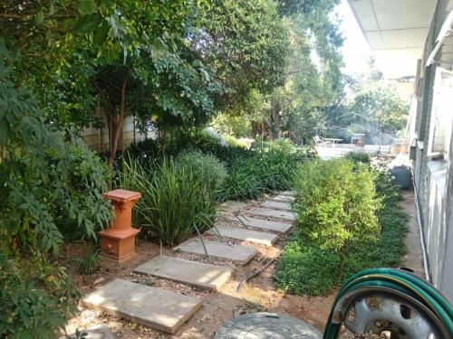 Oudtshoorn Apartment | Mossienes Cottage