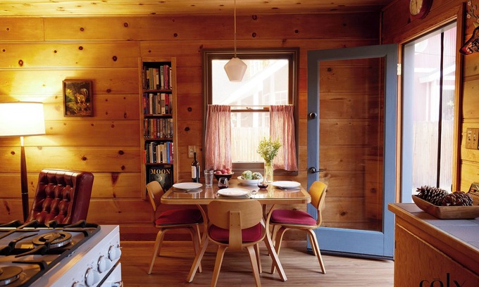 The Village Cottage | Most Romantic Cabin in Big Bear ! Dogs, Hot Tub!