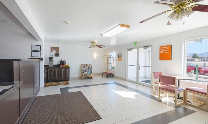 Beaver Hotel | Motel 6 Beaver, UT