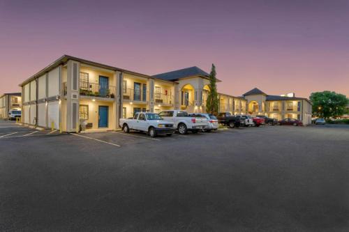 Bossier City Hotel | Motel 6 Bossier City, La