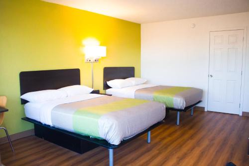 Chilhowie Hotel | Motel 6-Chilhowie, VA