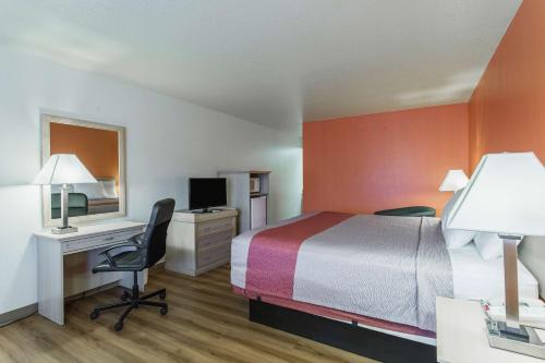 Lordsburg Hotel | Motel 6-Lordsburg, NM