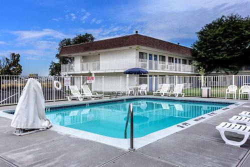 Ontario Hotel | Motel 6 Ontario, OR