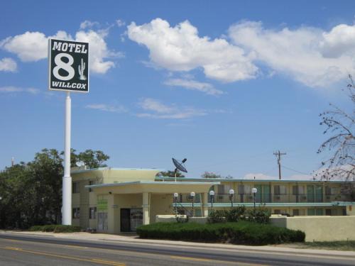 Willcox Hotel | Motel 8 Willcox
