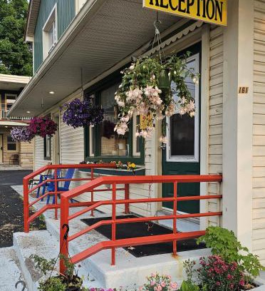 Mont-St-Hilaire Hotel | Motel Saint-Hilaire