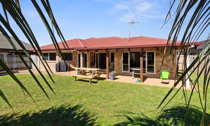 Mount Maunganui House | Mount Holidaze - Mt Maunganui Holiday Home