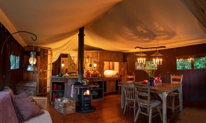 Pulham Other | Mount Pleasant Farm Canvas Hideaway en-suite shower