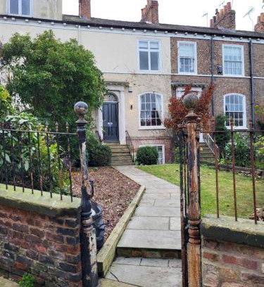 York House | Mount Terrace YORK