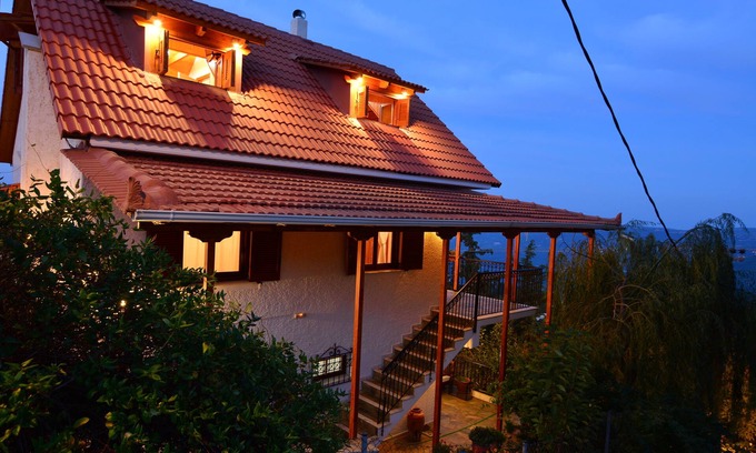 Synikia Mesi Trikalon Bed & Breakfast | Mountain house (5 bedrooms - maximum capacity 10 adults + 4 minors max. 16)