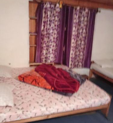 Khattalwada House | Mountain bagpackers