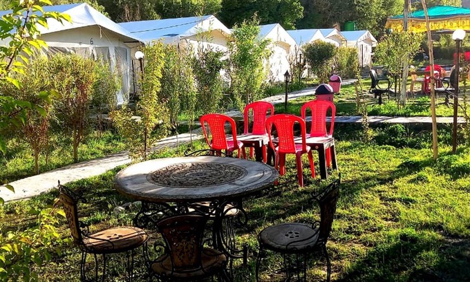 Nubra Valley RV Rental | Mountain Camp