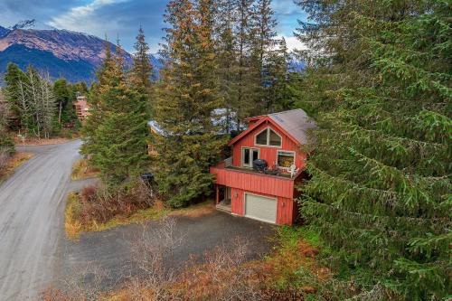 Alyeska House | Mountain Creek Chalet