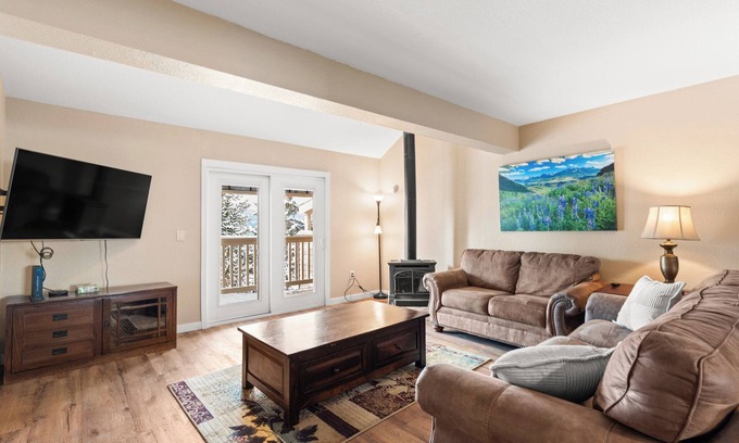 Baldy Mountain House | Mountain Getaway with Private Sauna Near Breckenridge Resort & Main Street!