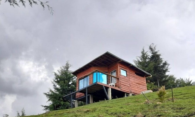 Montebello Cabin | Mountain horse cabin surrounded by nature
