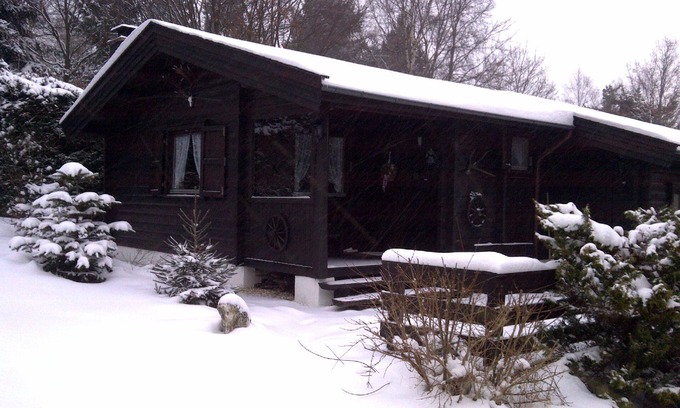 Bromskirchen House | Mountain hut with private garden and barbecue