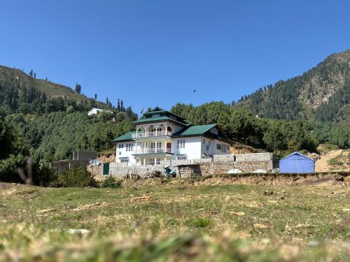 Dhirkot Hotel | Mountain Inn Dao Khan