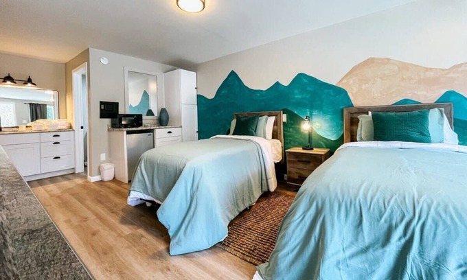 Townsend Apartment | Mountain Room at The Trailblazer Unit 6