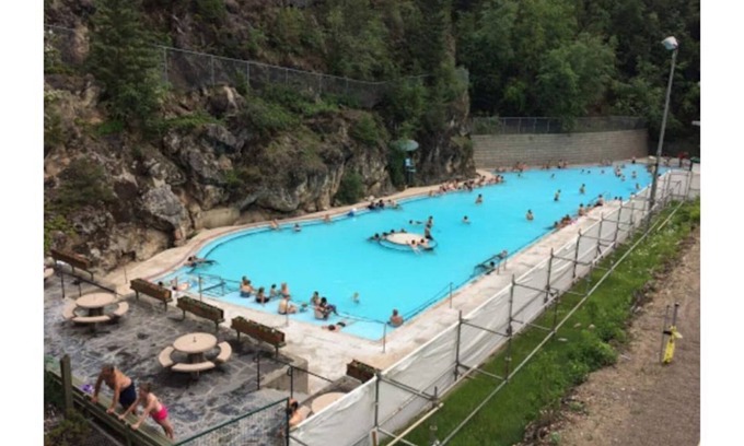 East Kootenay Apartment | Mountain Shadow Resort Lot #44